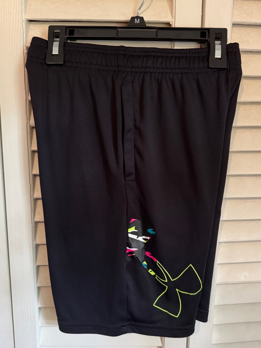 Under Armour Black Athletic Shorts with Neon Accent Logo.  BOYS YOUTH MEDIUM